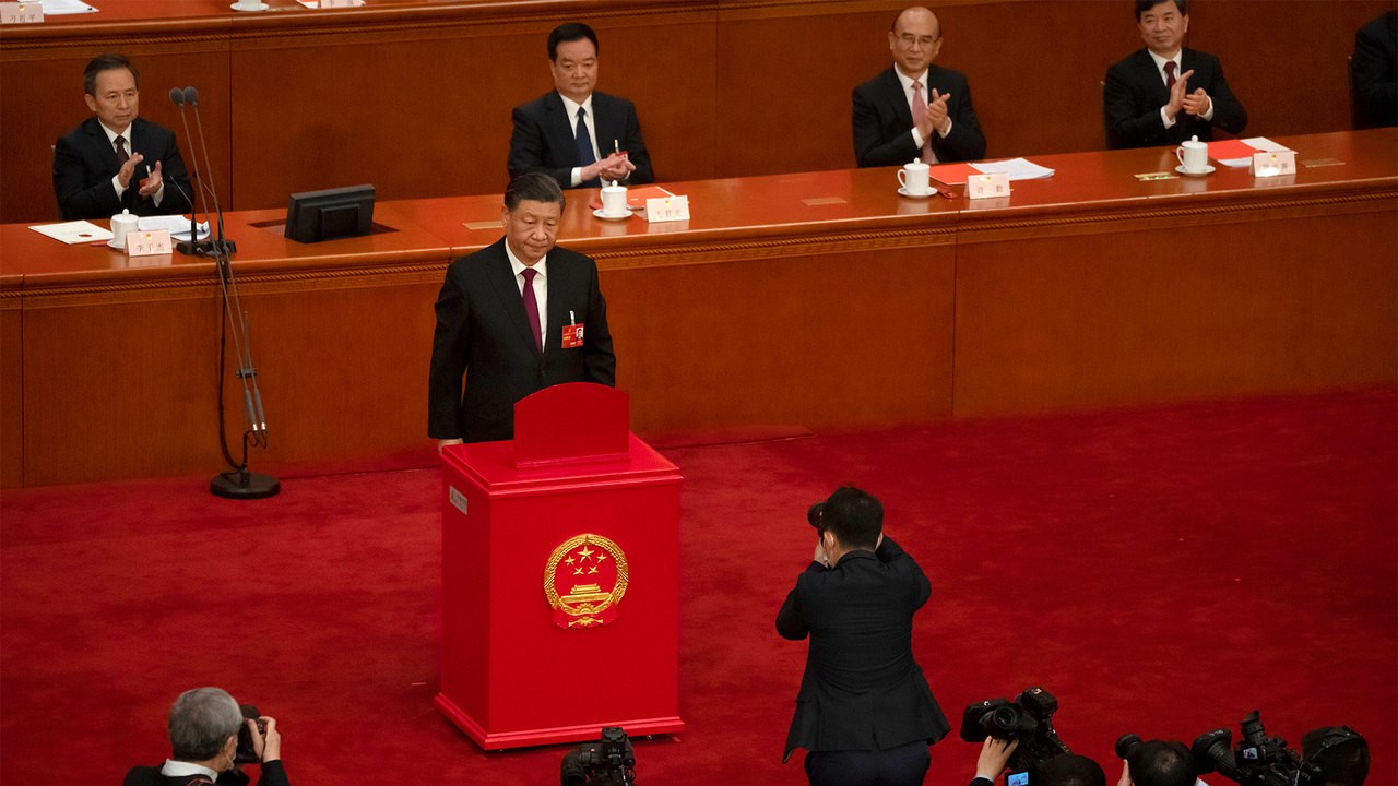 فوز شي جين بينغ برئاسة الصين فترة ثالثة