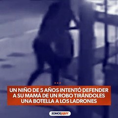 Un niño intentó defender a su mamá