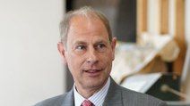 Prince Edward : ce cadeau d’anniversaire symbolique qu’il a reçu du roi Charles III