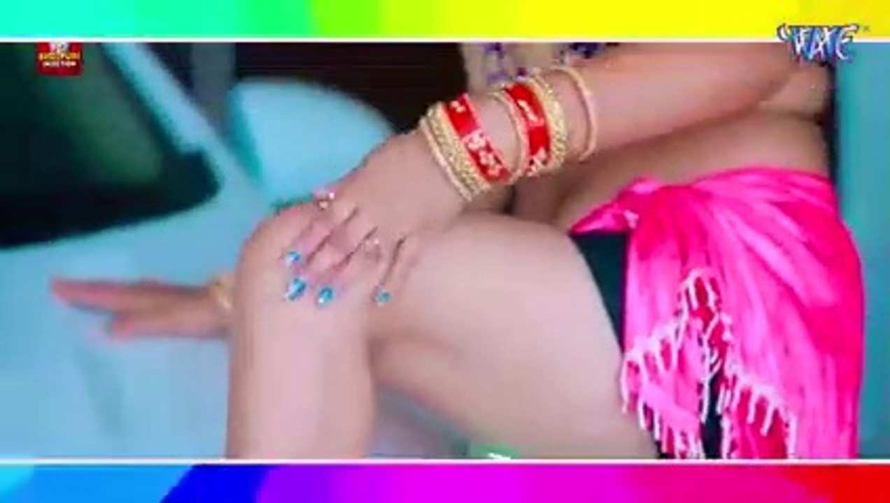 Pramod_Premi_Yadav_के_गाने_पे_जबरदस्त_डांस_-_ऊपर_पहाड़_नीचे_खाई_-_#DJ_Dance_VIDEO(240p)
