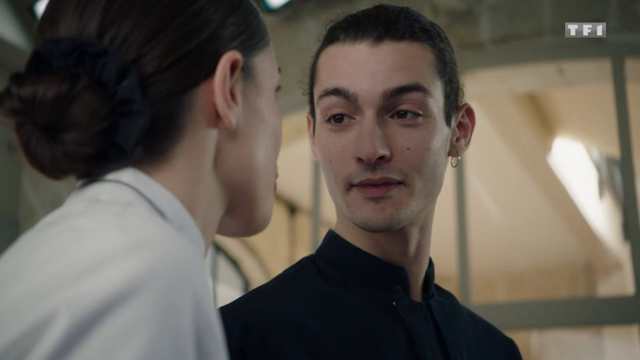 Gros rapprochement entre Anais et Théo