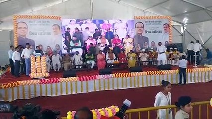 video पार्किंग व्यवस्था नहीं होने से लोग हो रहे परेशान