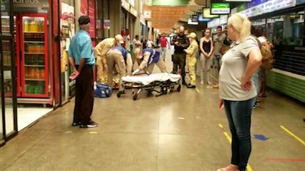 Em surto, homem se joga do primeiro andar na Rodoviária de Cascavel