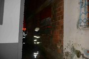 Ordu'da metruk binada çıkan yangın korkuttu