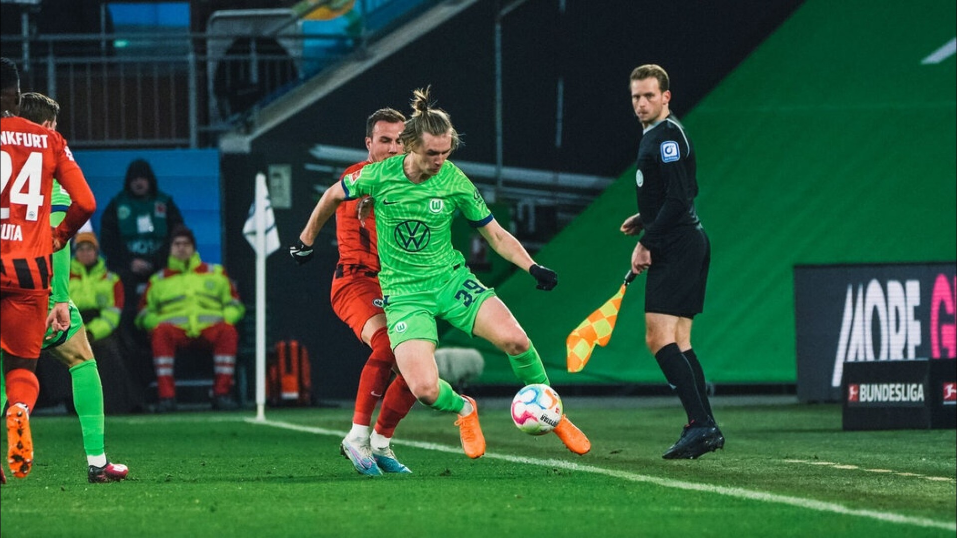 Wolfsburg v Eintracht Frankfurt