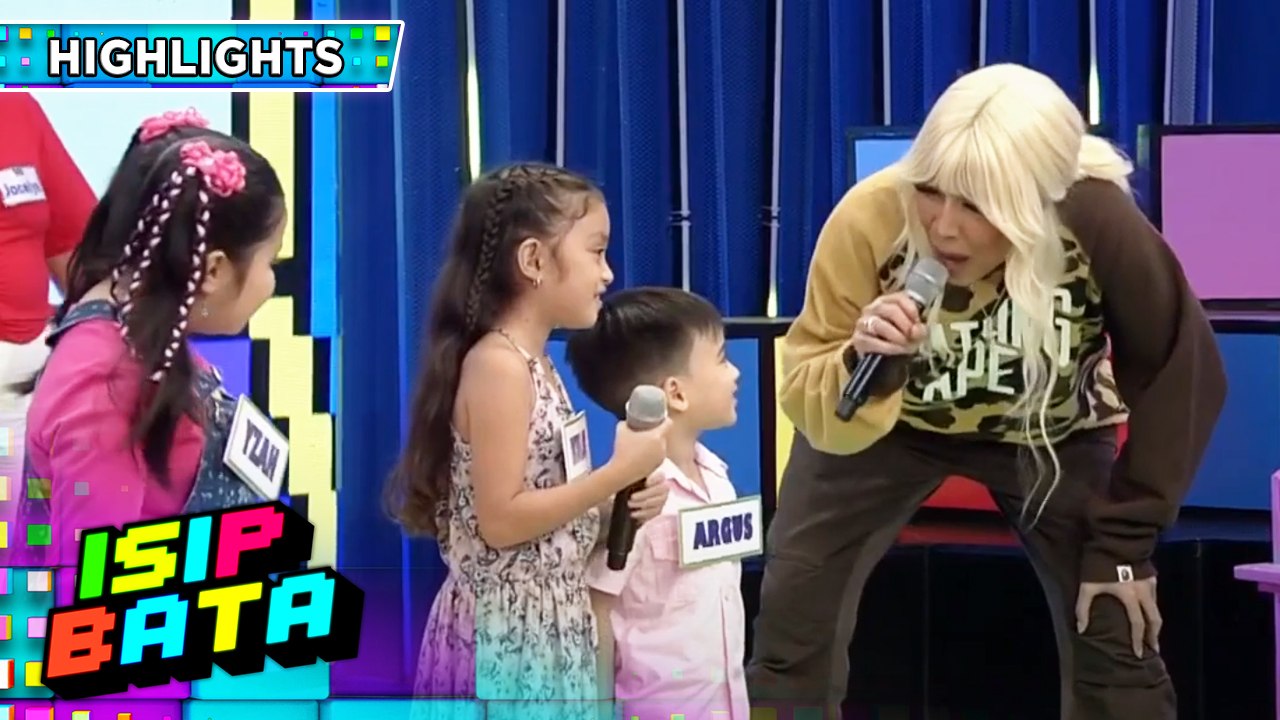 Vice Ganda notices Argus' reaction to Kulot's dance | Isip Bata
