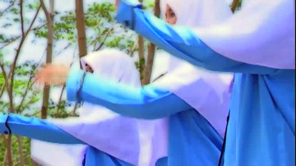 Wahdana - Wafiq Azizah (Official Music Video)