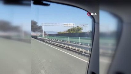 Japonya'da 26 kişiyi taşıyan otobüs alev aldı