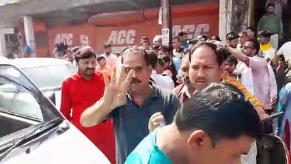 satna: कैशियर को गोली मार कर कैश वैन से 22 लाख की लूट, 4 मिनट तक तड़तड़ाती रही गोलियां