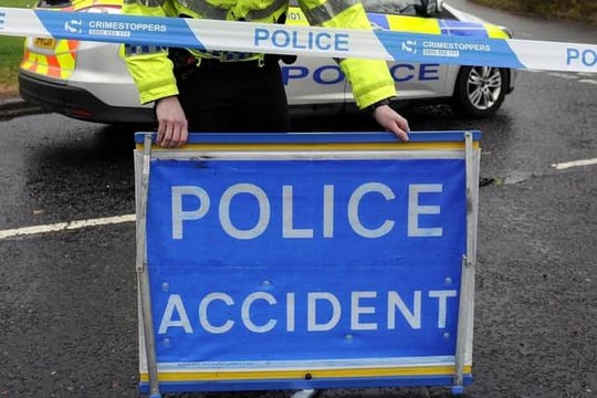 Edinburgh Headlines 6 March: A71 blocked after two-vehicle collision near the Dalmahoy junction with road closed