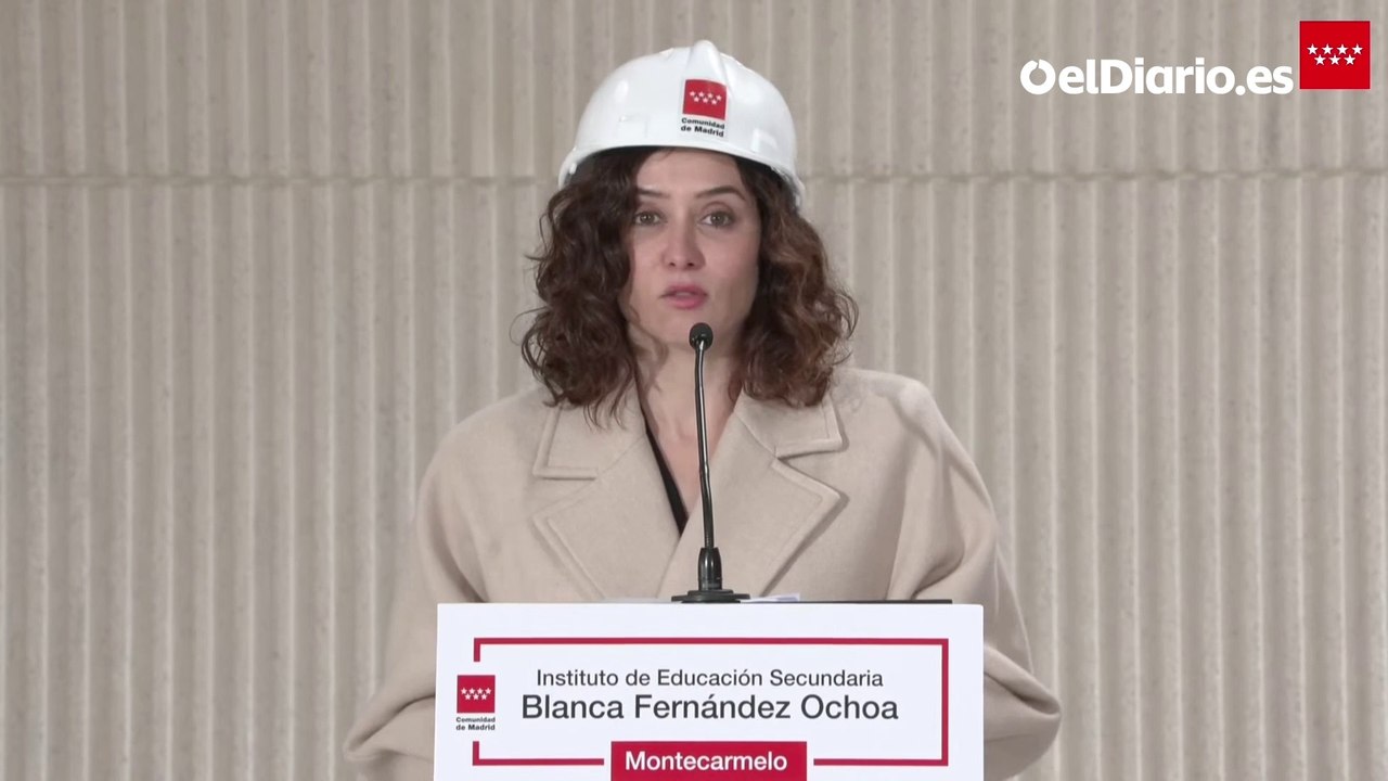 Ayuso ironiza sobre la ley trans: "A través de la autodeterminación de género puedo tener a Enriqueta López y a Enriqueta Ossorio"