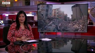 Turkey-Syria earthquakes survivors living on the streets one month on - BBC News