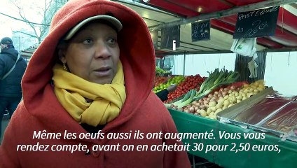 À Paris, au marché de Belleville, une inflation qui assomme les plus modestes