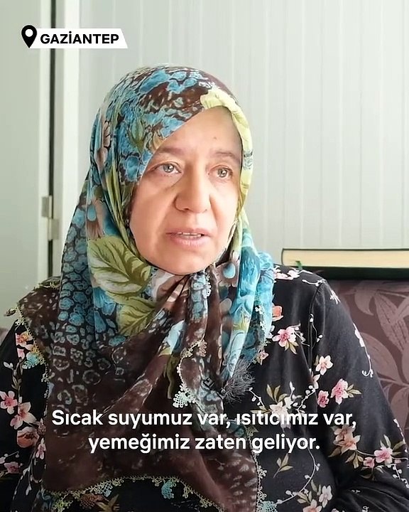 Bakan Kurum: Asrın felaketi üzerinden bir ay geçti, ilk saatlerden bu yana devletimizin tüm imkanlarıyla bölgede, milletimizin emrindeyiz