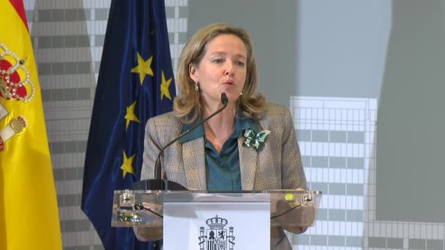 Calviño defiende la ley de paridad: Nos va a hacer mejores desde el punto de vista social y económico