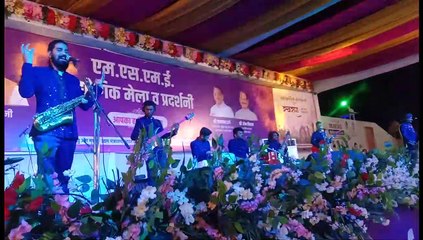 राग-रंग, धूम और मस्ती का स्वराग