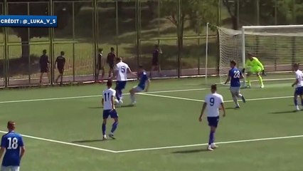 Luka Vušković, le défenseur prometteur est monstrueux