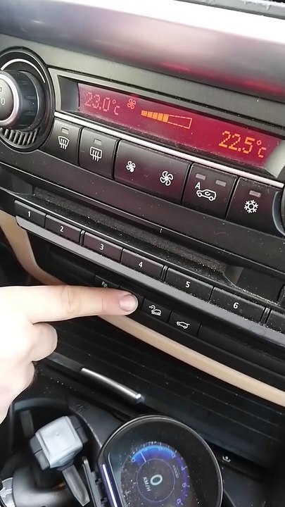 BMW X5 E70 286 HP offroad on snow and mud DTC DSC OFF