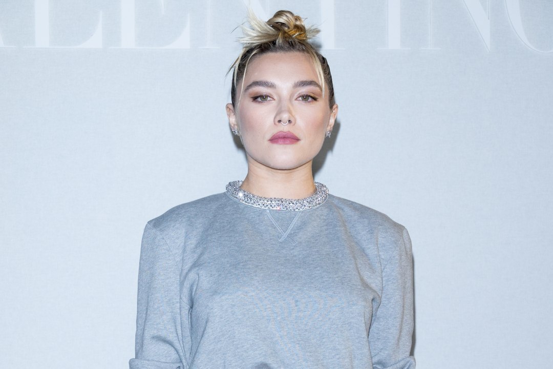 Florence Pugh Wore Nothing But a Thong Underneath Her Sheer Sequined Evening Skirt