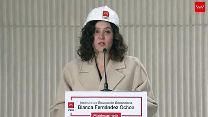 Ayuso ironiza sobre su Gobierno paritario