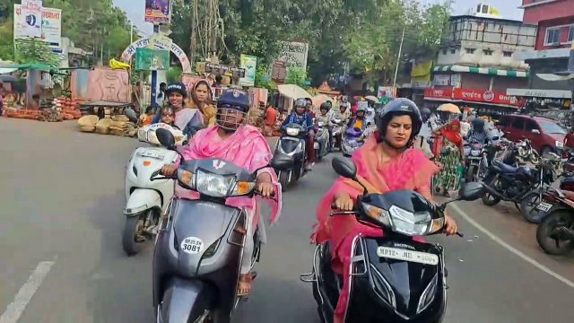 The mayor came out wearing a helmet with the police