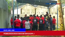 Demo Mahasiswa Ricuh Menolak RUU KUHP dan Tangisan Histeris Ibu Kandung Brigadir J