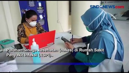 Download Video: Antisipasi Kenaikan Kasus Covid-19, Nakes RSPI Sulianti Saroso Disuntik Vaksin Dosis Keempat