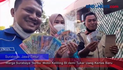 Warga Surabaya 'Serbu' Mobil Keliling BI demi Tukar Uang Kertas Baru