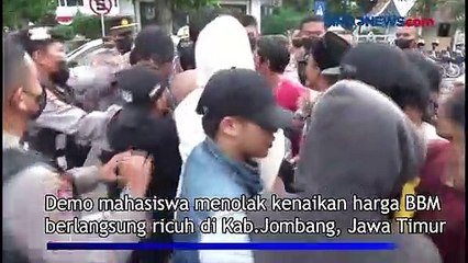 Ricuh Demo Tolak Kenaikan Harga BBM, Mahasiswa Ditangkap Polisi