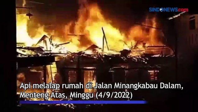 19 Mobil Pemadam dengan 95 Petugas Terjun ke Lokasi Kebakaran di Menteng Atas