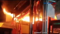 Rumah dan Toko Grosir Ludes Dilalap Api di Cimahi