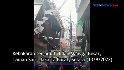 Api Hanguskan Rumah di Mangga Besar, 16 Unit Mobil Pemadam Terjun ke Lokasi