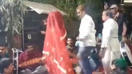 कटिहार: होली के मौके पर राजस्थानी लोकगीत चंग का आयोजन, लोकगीत पर जमकर थिरके लोग