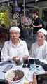 Ca sĩ Hồng Phượng và con gái Hồng Loan tiết lộ khoảnh khắc cuối đời của NSUT Vũ Linh
