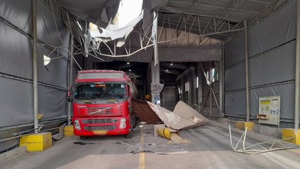 인천 남동산단 사료공장에서 폭발 사고...작업자 2명 다쳐 / YTN