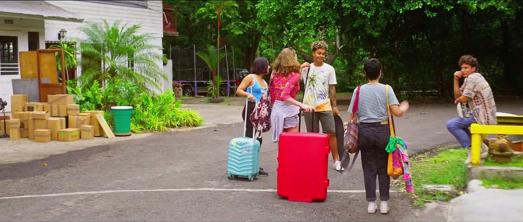 Sister & Sister Trailer OmeU