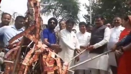 खंडवा: नशीले पदार्थों की होली जलाकर दिया संदेश,सांसद ने दी शुभकामना