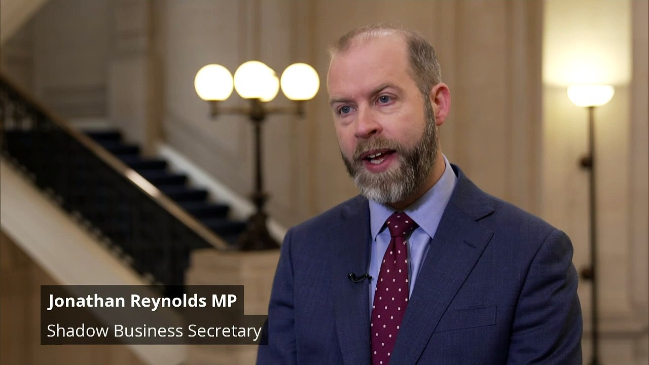 Labour: Govt lacks 'basic competence' to sort migrant crisis