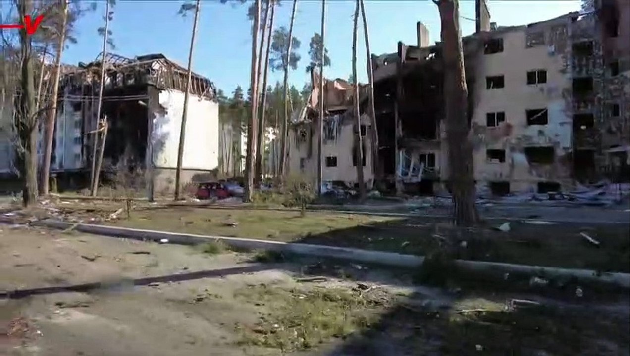 After Horrific Video of Russian Soldiers Murdering Captives Surfaces, Zelensky Vows to ‘Find the Murderers’