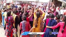 Nalgonda MLA Chirumarthi Holi Celebrations _ Holi 2023 _ V6 News