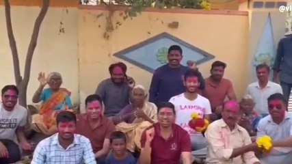 పెద్దపల్లి: హోలీ వేడుకల్లో పాల్గొన్న కేంద్ర బృందం