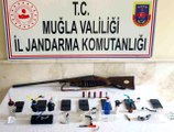 Jandarmadan Milas'ta 'Suç örgütü' operasyonu