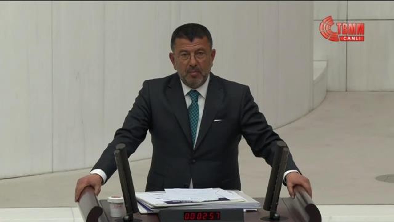 Veli Ağbaba: Deprem Bir Ayı Geçti, Hala Çadır Yok. Vallahi Yok, Billahi Yok