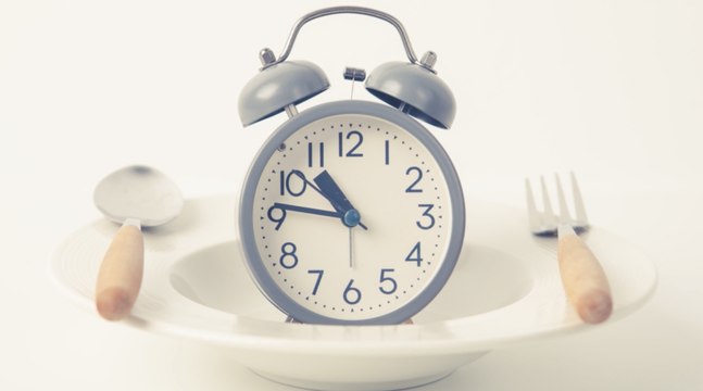 Intermittent Fasting May Not Be a Useful Approach to Weight Loss, Study Suggests