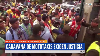 La Federación de mototaxis de Santa Cruz llegó hasta las instalaciones de la EPI-9 de Los Lotes exigiendo justicia para su colega, que murió atropellado por un conductor que se dio a la fuga