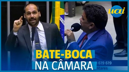 Eduardo Bolsonaro ataca petitas e gera bate-boca na Câmara