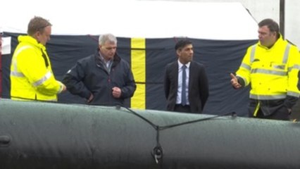 Londres endurece la llegada de inmigrantes en patera con una nueva ley