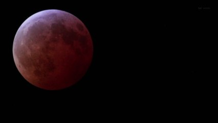 This Week's Full Moon Coincides With a Rare Planetary Phenomenon