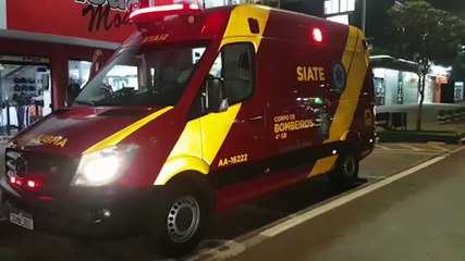 Idosa sofre queda no Centro e precisa de atendimento do Siate
