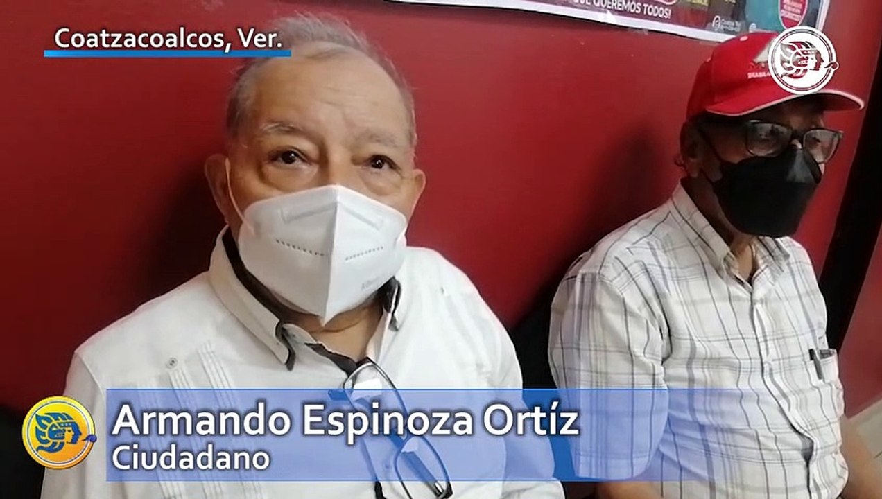 Piden apoyo para podar árbol; causa problemas cuando hay mal tiempo